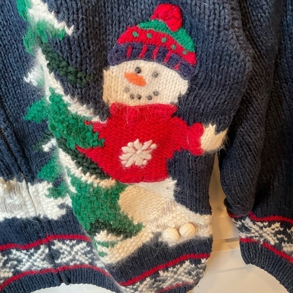 Croft & Barrow hand knitted zip up holiday sweater - Picture 4 of 9